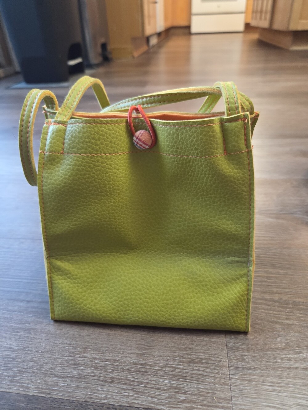 Vintage Y2K Pebble Leather Lime Green Small Handbag Purse w/Orange lining